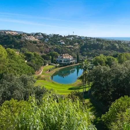 Beautiful 2 Bedroms Located In Elviria Hills Apartmán *