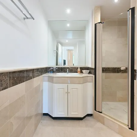 Beautiful 2 Bedroms Located In Elviria Hills Apartmán Marbella