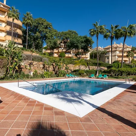 Beautiful 2 Bedroms Located In Elviria Hills Apartmán *